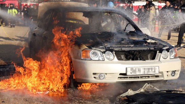 또 국회 앞 분신 시도...대체 어떤 이유로? / YTN