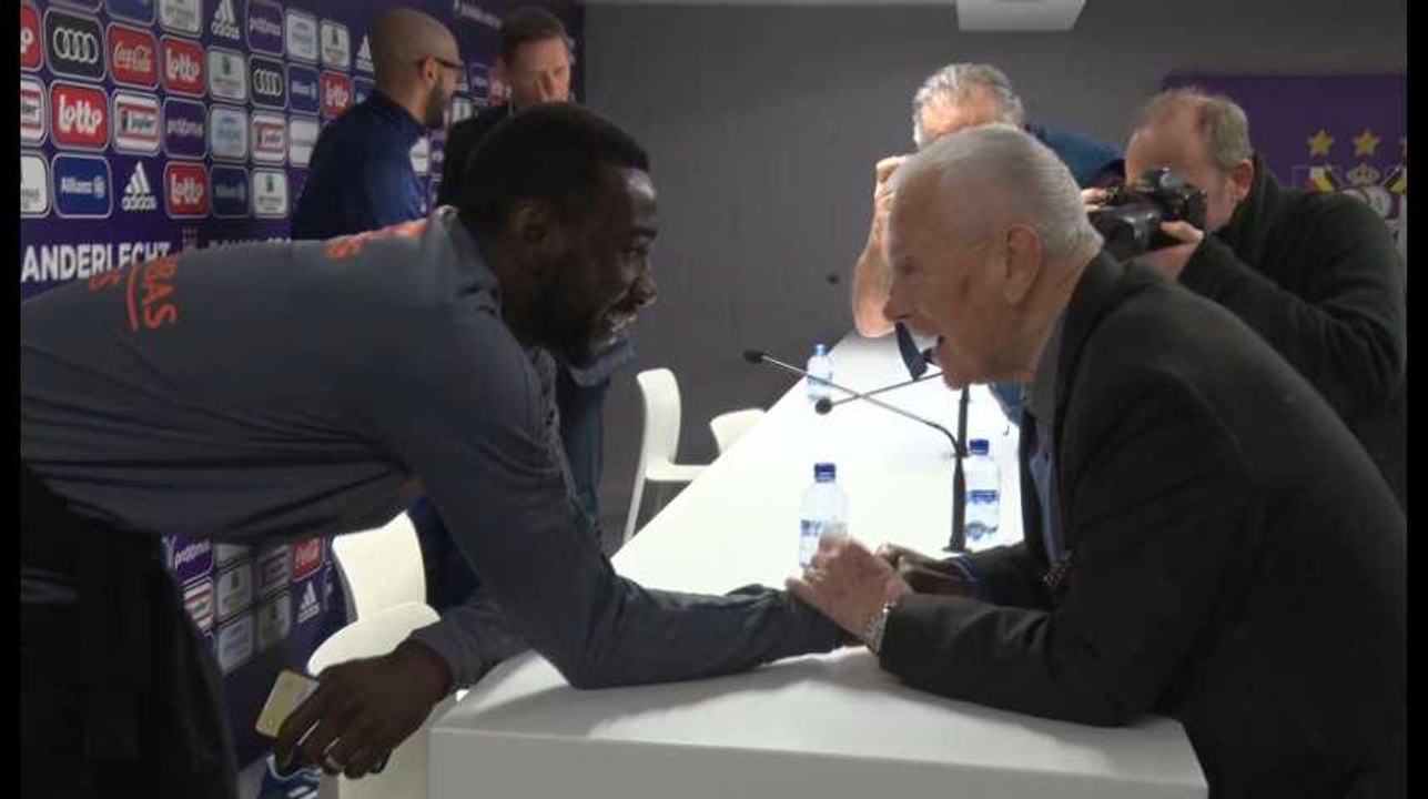 Michel Verschueren met la pression à Yannick Bolasie
