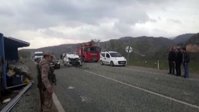 Batman'da zincirleme trafik kazası: 10 yaralı
