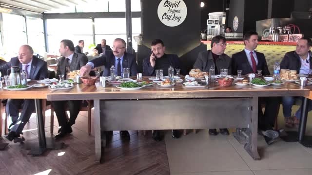 Hamza Dağ: Aziz Kocaoğlu Bu Muameleyi Hak Etmiyor