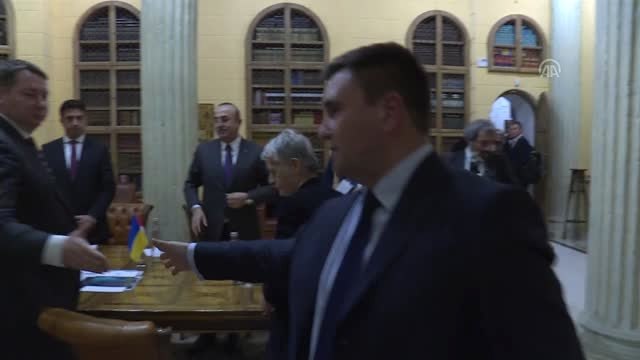Çavuşoğlu ile Ukrayna Dışişleri Bakanı Klimkin, Ukrayna Parlamento Mensubu Kırımoğlu ile Görüştü