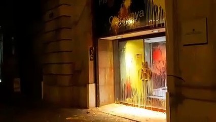 Protesta contra la seu de la fiscalia a Barcelona