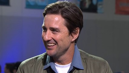 Actor Luke Wilson critiques Steve Mariucci's acting skills on Super Bowl Live