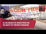 Pese a pago de quincena, CNTE mantendrá bloqueos a vías de tren en Michoacán