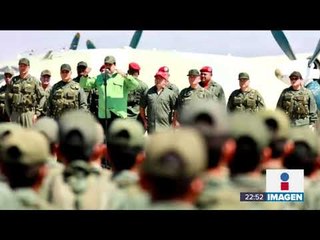 Nicolás Maduro se exhibe haciendo ejercicio con el ejército | Noticias con Ciro