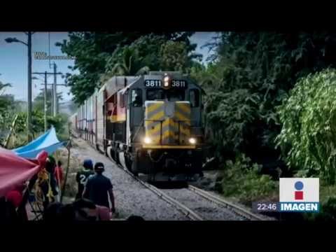 18 días después ¡maestros desbloquean vías de tren de Michoacán! | Noticias con Ciro