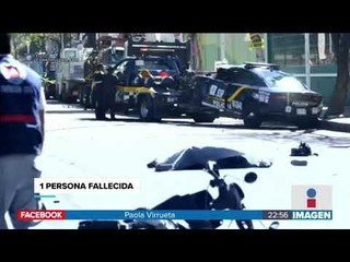 Download Video: Patrulla choca contra moto donde viajaban dos mujeres | Noticias con Ciro