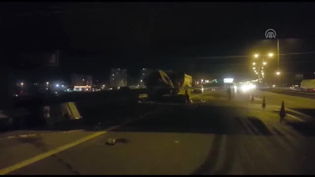 Hafriyat Kamyonunun Tankerle Çarpışması