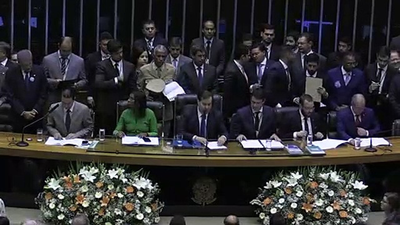 Rodrigo Maia é eleito