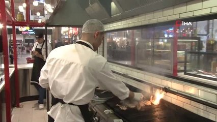 Vatandaş Hesaplı Yemek İçin Marketleri Tercih Ediyor