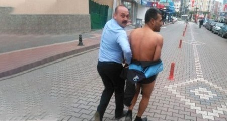 Sokakta Çırılçıplak Yürüyen Vatandaşı Fark Edenler Gözlerine İnanamadı
