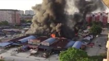 200 shops destroyed in morning blaze