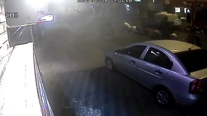 Darbeci Albay Kendi Sesini İnkar Etti - İstanbul