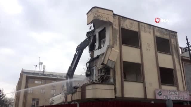 Tehlikeye Aldırış Etmeden Film Gibi İzlediler.