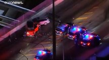 شاهد: مطاردة (هوليوودية) بين الشرطة وسائق سيارة تنتهي بحادث درامي