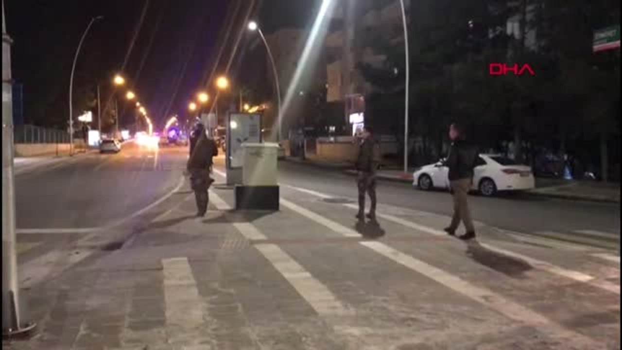 Şanlıurfa Emniyet Müdürlüğü Önünde Şüpheli Olay