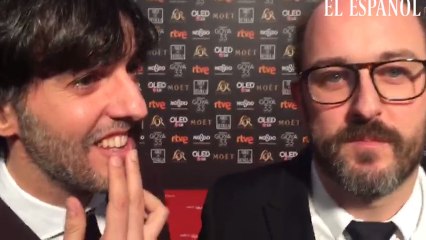 Borja Cobeaga y Diego San José hablan sobre Vox en la alfombra roja