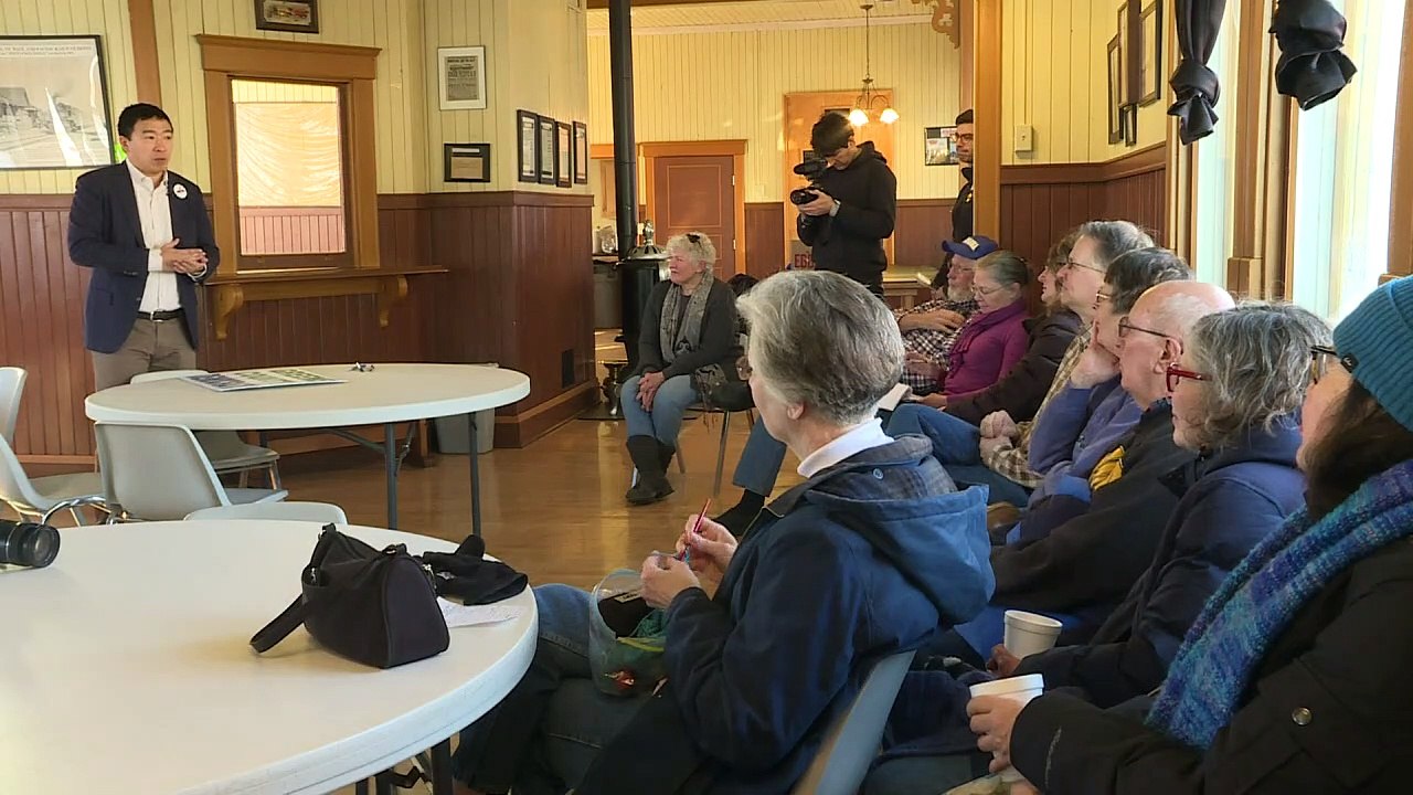 2020 race heats up in Iowa 1 year before caucuses