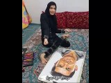  fiziksel engeli bulunan İranlı ressam Fateme Hamami, ayakları ile C. Ronaldo'yu resmedip engelin sanata engel olmadığını ispatlaması