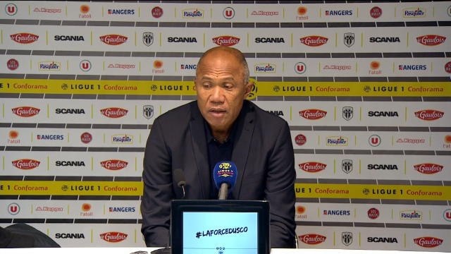 23e j. - Kombouaré : Une défaite qui fait très mal