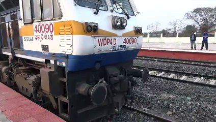 Coupling with Passenger Train - a trainspotter delight!!!