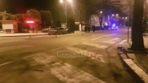 Report TV - Aksident në Vlorë/Makina përplas 22 vjeçarin, dërgohet në gjendje të rëndë në spital