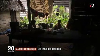 Descargar video: Un sorcier pour soigner ses blessures ? Est-ce que ça marche, et combien ça coûte ? Regardez