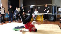 Battle et démonstrations de breakdance au Carroi