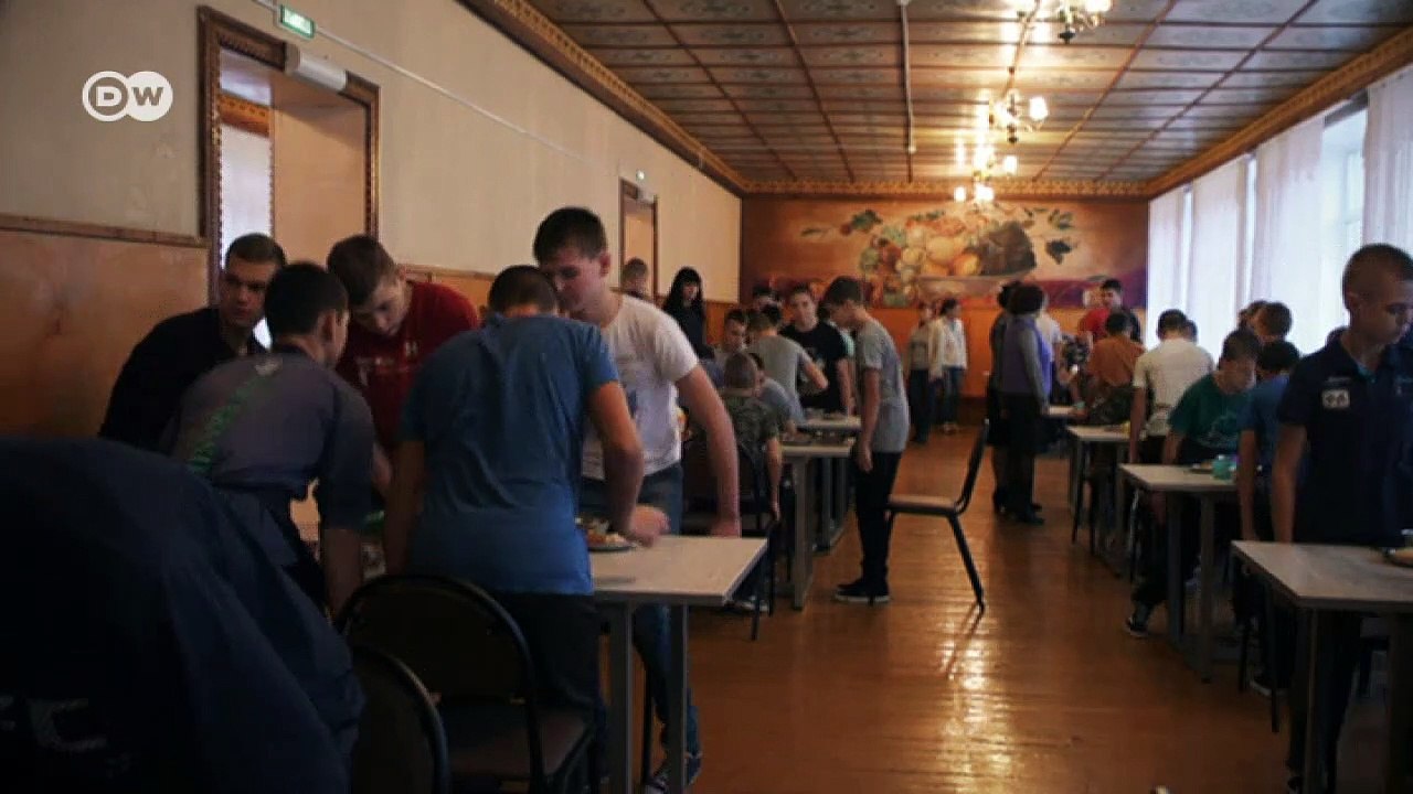 Reporter - kleine kriminelle - umerziehungsheim im ural | reporter