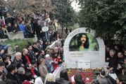 Barış Manço Mezarı Başında Anıldı