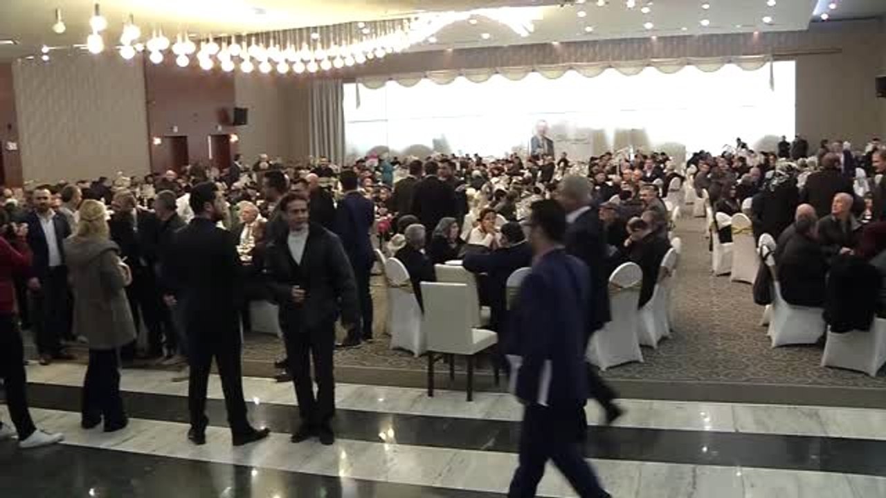 Mansur Yavaş, Akyurt'ta "Mansur Yavaş Gönüllüleri" ile Kahvaltıda Bir Araya Geldi