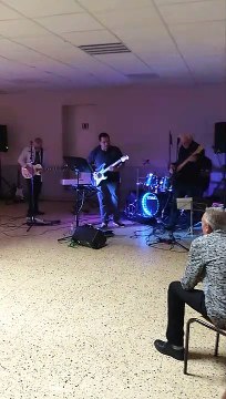 Une dernière vidéo. Encore merci à tous les musiciens