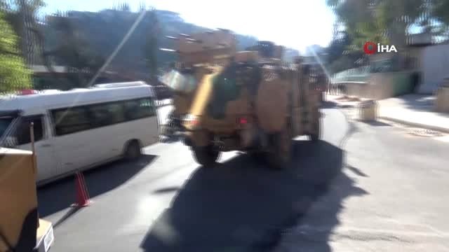 Sınıra Zırhlı Araç ve Komanda Sevkiyatı Sürüyor