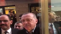 Cumhurbaşkanı Erdoğan Esnafı Ziyaret Etti, Vatandaşlarla Fotoğraf Çektirdi