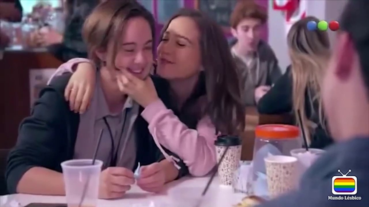 JEMMA PART 19 / JUANI Y EMMA (English and Portuguese subs)