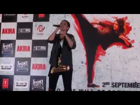 Sonakshi Sinha live performance on stage akira | Sonakshi Sinha Hot | Sonakshi Sinha New Movie