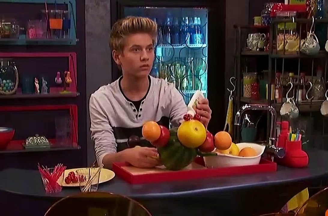 Game Shakers S02E14 Clam Shakers, Part 1