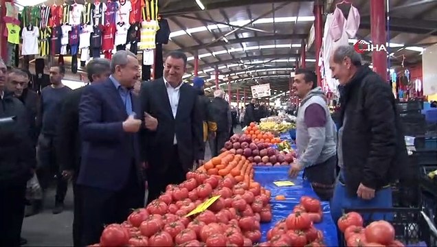 İsmail Erdem, “Ataşehir Belediyesi çalışanları tedirgin olmasın. Hiç kimsenin ekmeğiyle oynamayız”