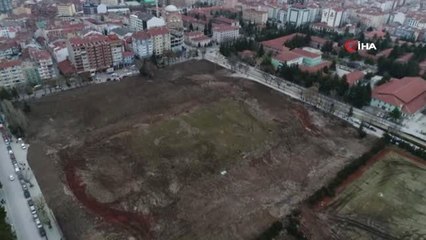 Yıkılan Stadyumun Arazisi Madde Bağımlılarının Uğrak Mekanı Oldu
