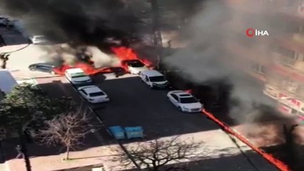 Şanlıurfa'da trafo patladı: Araçlar ve mahalle alevlere teslim oldu