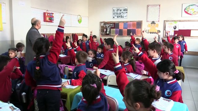 Bakanlar öğrencilerin tebrik kartlarını yanıtsız bırakmadı - SİİRT