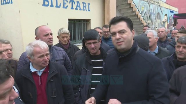 Basha në Lezhë: Heqim TVSH e biznesit të vogël - News, Lajme - Vizion Plus