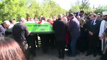 Cumhurbaşkanı Yardımcısı Oktay, Aydın Denktaş'ın cenaze törenine  katıldı (2) - LEFKOŞA