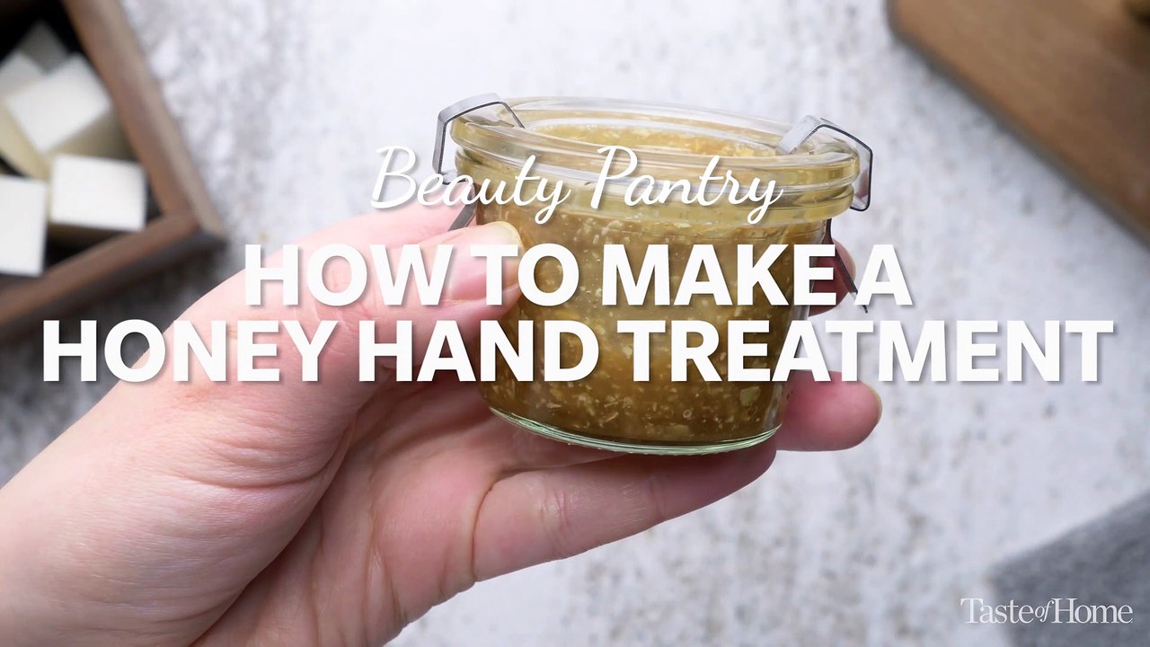 How to Make Honey Hand Treatment