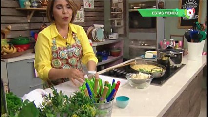 Locrio de bacalao horneado con coco y bija /Ensalada de yuca y queso 04/02/2019