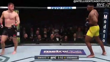 Stipe Miocic: Head Movement (inside the pocket)