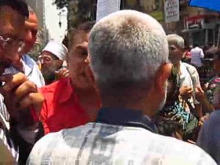 ثوار التحرير بين التأييد والمعارضه