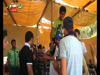 متظاهرو المنصة يطالبون بحل جماعة الإخوان