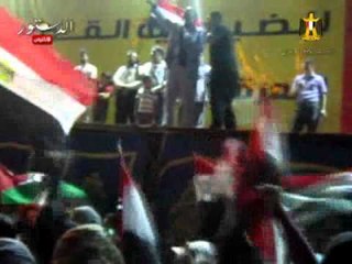 حجازي يطالب المعتصمين بعدم رفع علم الأخوان في التحرير