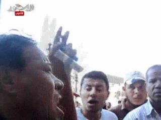 عضو حملة حازمون يتعدي علي مواطن أتهمهم بالتمويل.